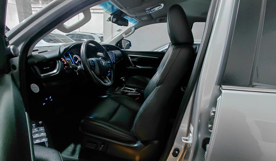 Toyota Sw4 2.8 TDI SRX AUTO 4WD Suv 2021