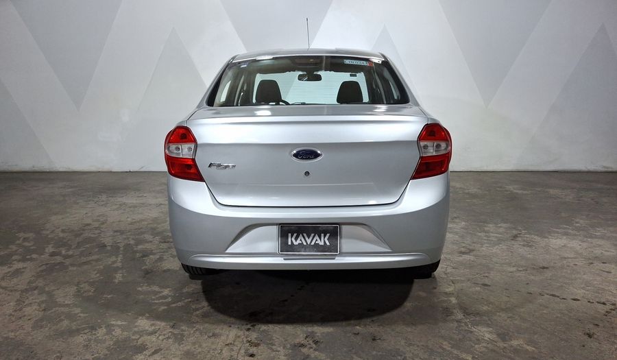 Ford Figo 1.5 FIGO TITANIUM AT Sedan 2017