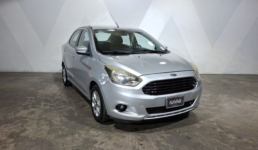 Ford Figo 1.5 FIGO TITANIUM AT Sedan 2017