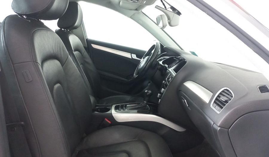 Audi A4 2.0 TFSI TRENDY PLUS MULTITRONIC Sedan 2013