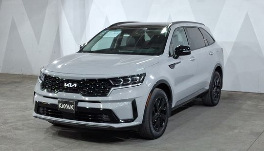 Kia • Sorento
