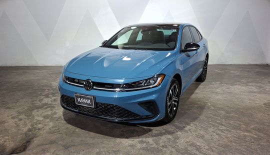 Volkswagen • Jetta