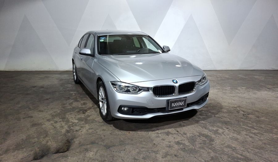 Bmw Serie 3 1.5 318IA EXECUTIVE AUTO Sedan 2018