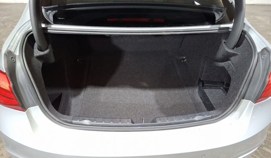 Bmw Serie 3 1.5 318IA EXECUTIVE AUTO Sedan 2018