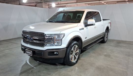 Ford • Lobo