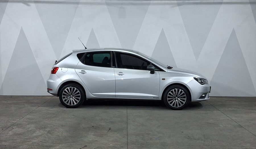 Seat Ibiza 1.6 STYLE MT CONNECT Hatchback 2017