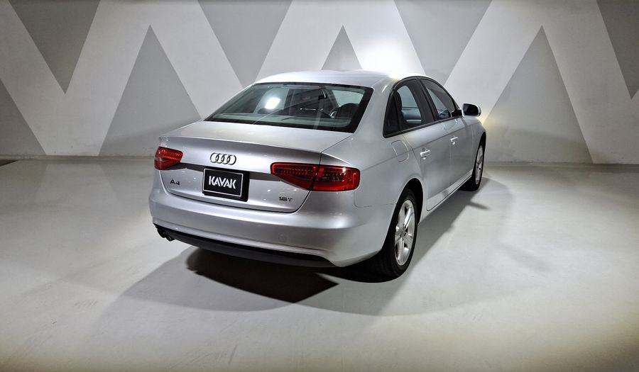 Audi A4 1.8 TFSI TRENDY MULTITRONIC Sedan 2014
