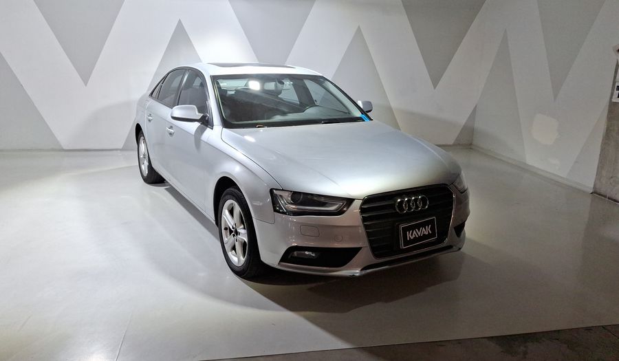 Audi A4 1.8 TFSI TRENDY MULTITRONIC Sedan 2014