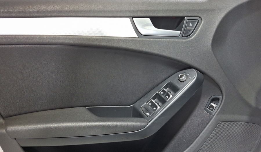 Audi A4 1.8 TFSI TRENDY MULTITRONIC Sedan 2014