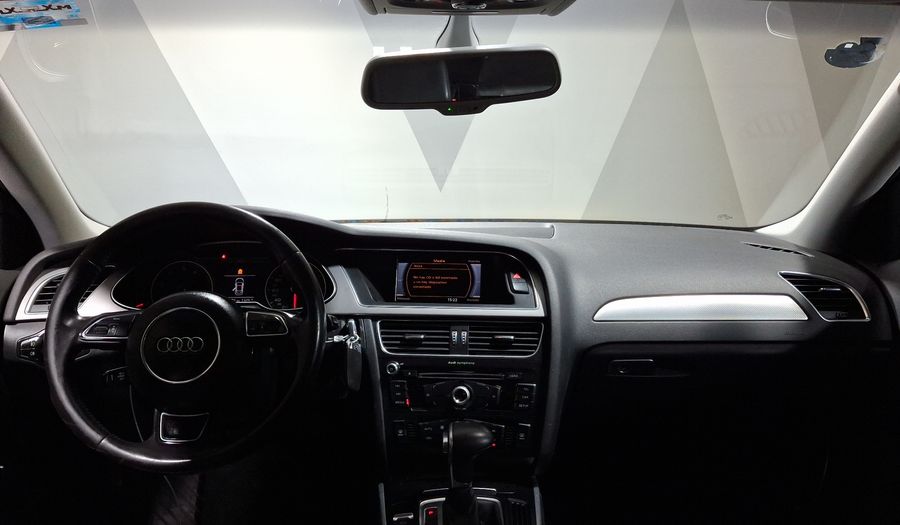 Audi A4 1.8 TFSI TRENDY MULTITRONIC Sedan 2014