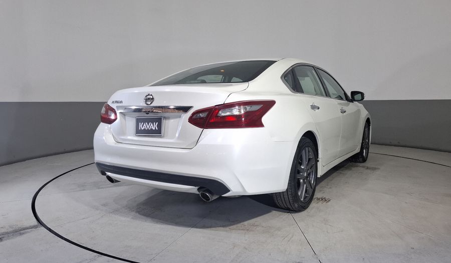Nissan Altima 2.5 ADVANCE NAVI AUTO Sedan 2018