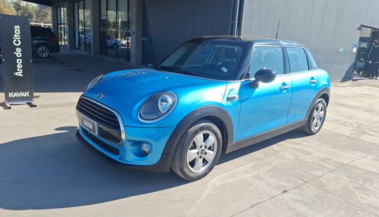 Mini • Cooper