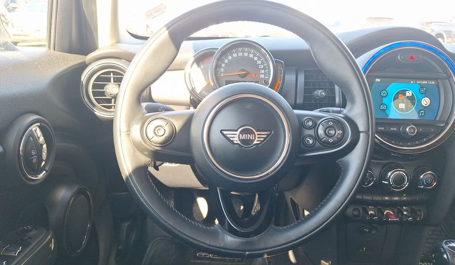 Mini Cooper 1.5 COOPER Hatchback 2019