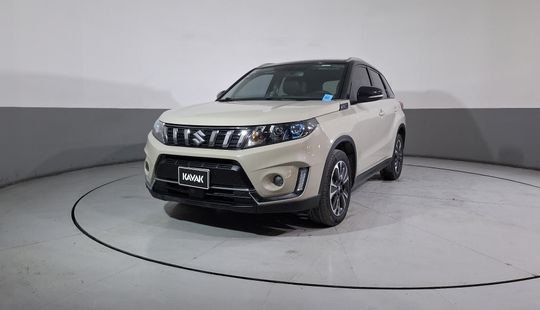 Suzuki • Vitara