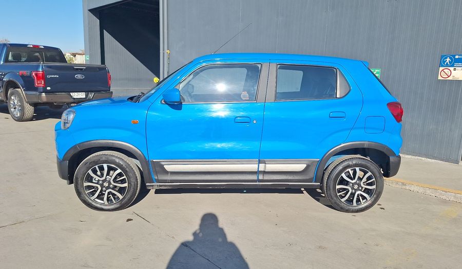 Suzuki S-presso 1.0 GLX ADVENTURE Hatchback 2023