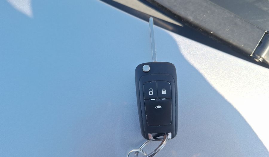 Chevrolet Onix 1.4 ACTIV Hatchback 2018