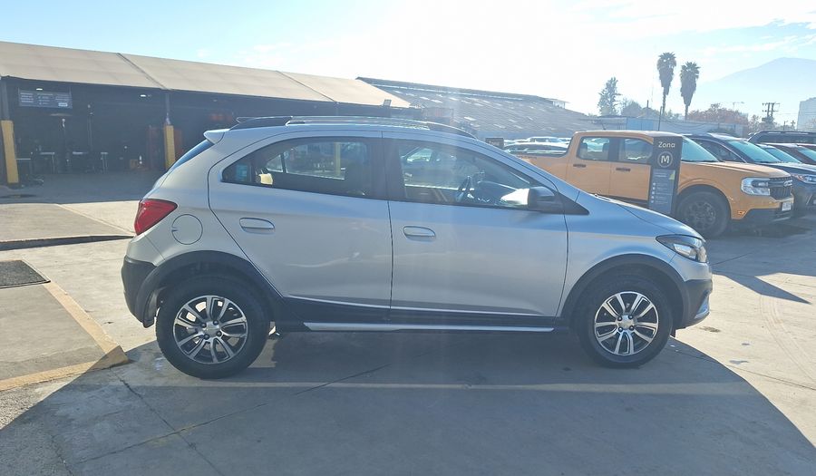 Chevrolet Onix 1.4 ACTIV Hatchback 2018