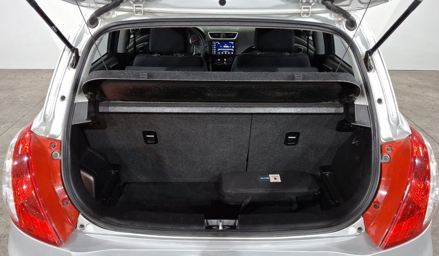 Suzuki Swift 1.4 GLX MT Hatchback 2016