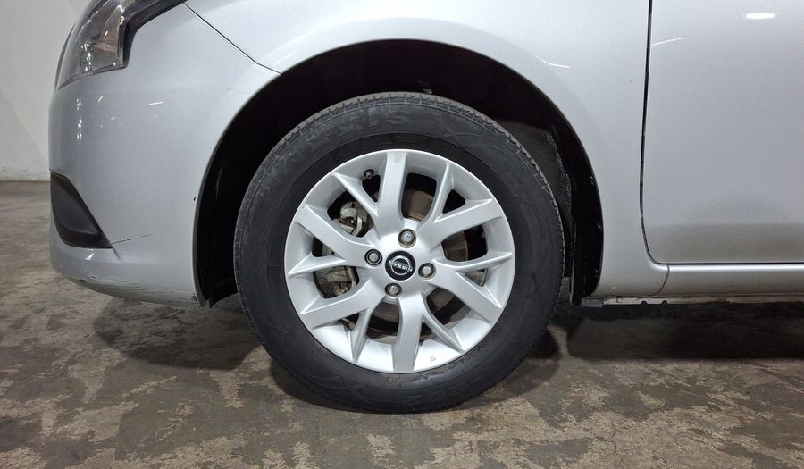 Nissan V-drive 1.6 A/C AUDIO Sedan 2023