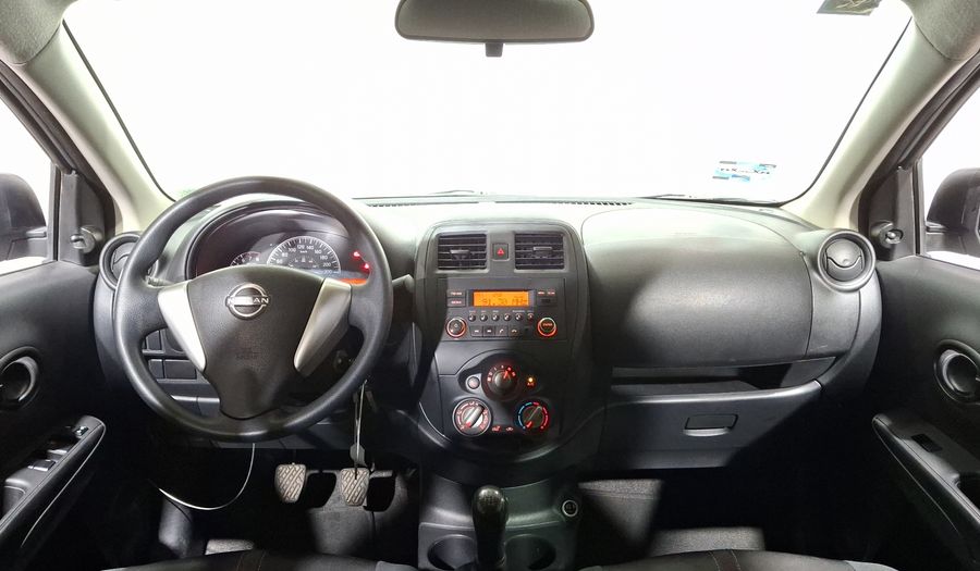 Nissan V-drive 1.6 A/C AUDIO Sedan 2023