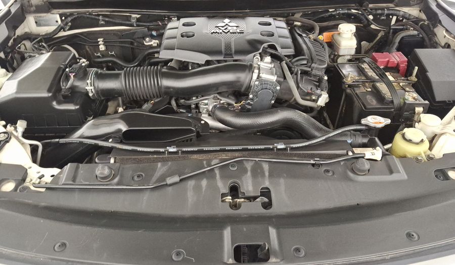 Mitsubishi Montero 3.0 SE AUTO 4WD Suv 2022