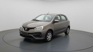 Toyota • Etios