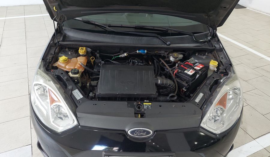 Ford Fiesta 1.6 ROCAM FLEX Hatchback 2013