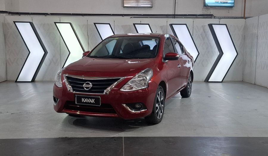 Nissan Versa Exclusive