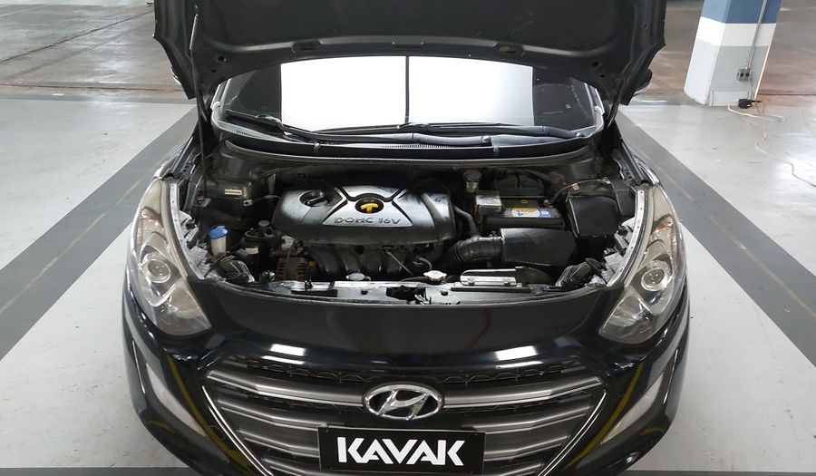 Hyundai I30 1.8 16V MPI AUTO BASICO+TETO Hatchback 2016