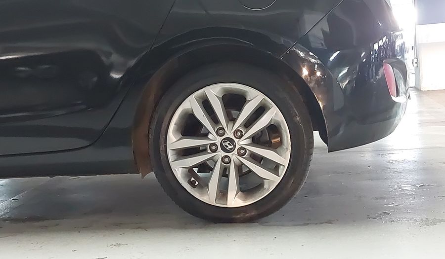 Hyundai I30 1.8 16V MPI AUTO BASICO+TETO Hatchback 2016