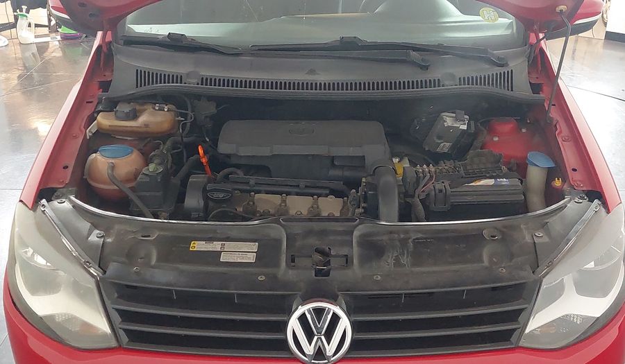 Volkswagen Fox 1.0 TEC TOTAL FLEX Hatchback 2013