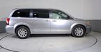 Chrysler Town & Country 3.6 LI Minivan 2016