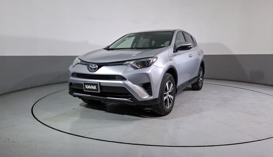 Toyota • RAV4