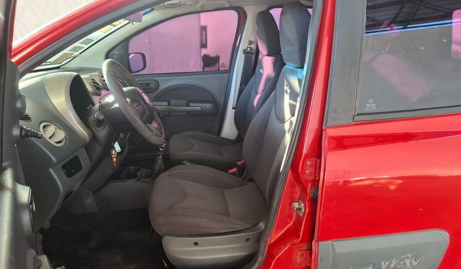 Fiat Uno 1.4 8V WAY 5P Hatchback 2011