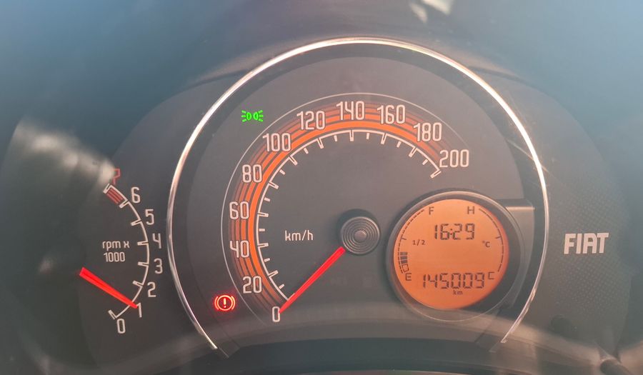 Fiat Uno 1.4 8V WAY 5P Hatchback 2011