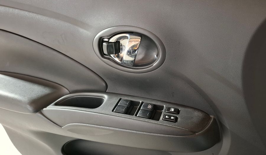 Nissan Versa 1.6 EXCLUSIVE CVT Sedan 2020