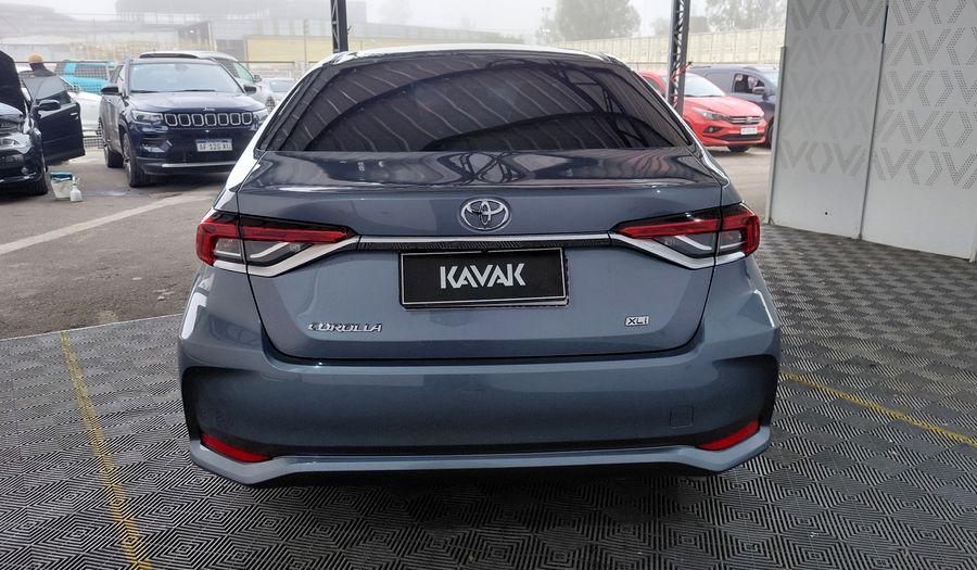 Toyota Corolla 2.0 XLI Sedan 2022