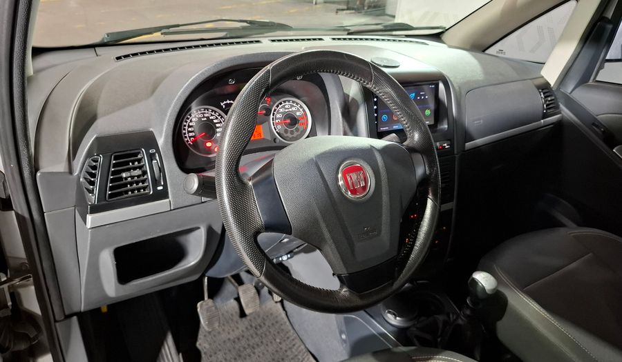 Fiat Idea 1.6 16V ESSENCE Minivan 2011