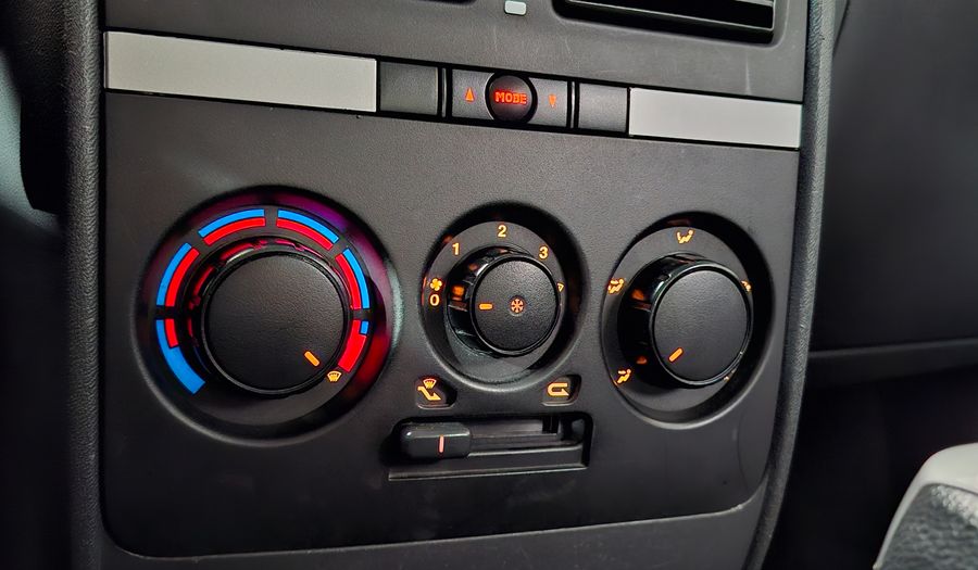 Fiat Idea 1.6 16V ESSENCE Minivan 2011