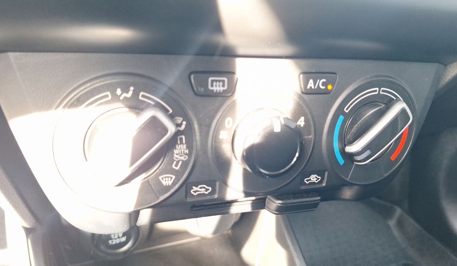 Suzuki Swift 1.2 GL SPORT Hatchback 2023