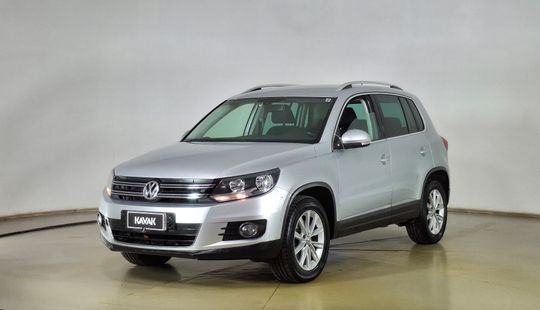 Volkswagen • Tiguan