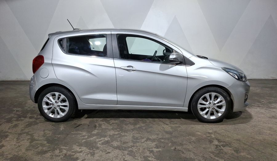 Chevrolet Spark 1.4 PREMIER CVT G Hatchback 2019