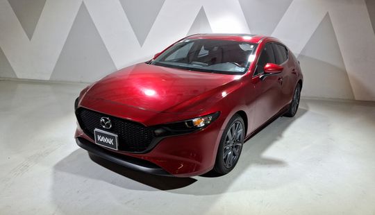 Mazda • Mazda 3