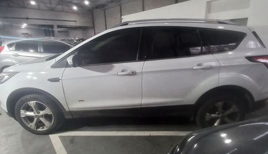 Ford • Kuga