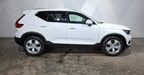 Volvo Xc40 2.0 T4 MOMENTUM AUTO Suv 2020