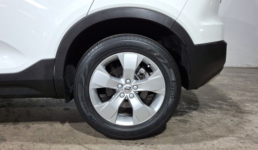 Volvo Xc40 2.0 T4 MOMENTUM AUTO Suv 2020