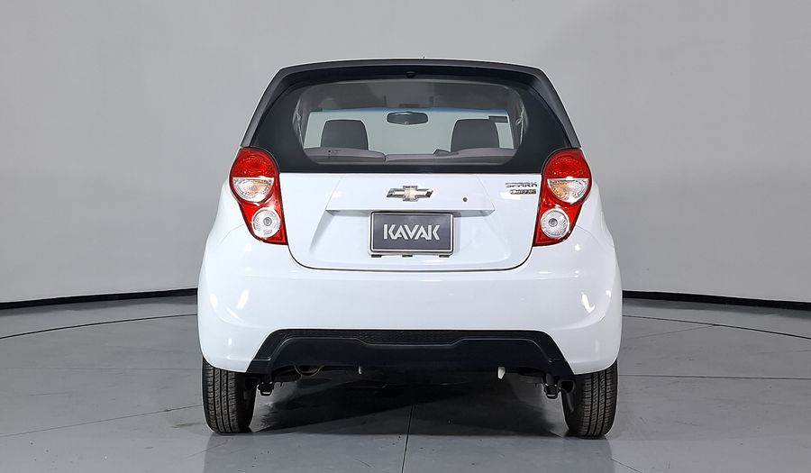 Chevrolet Spark Classic 1.2 LS A MT Hatchback 2017
