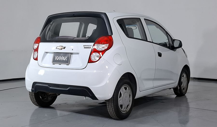 Chevrolet Spark Classic 1.2 LS A MT Hatchback 2017