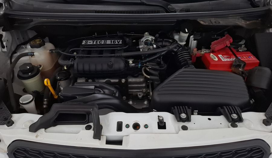 Chevrolet Spark Classic 1.2 LS A MT Hatchback 2017