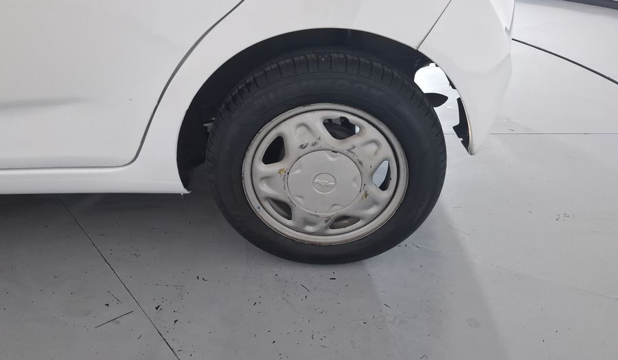 Chevrolet Spark Classic 1.2 LS A MT Hatchback 2017
